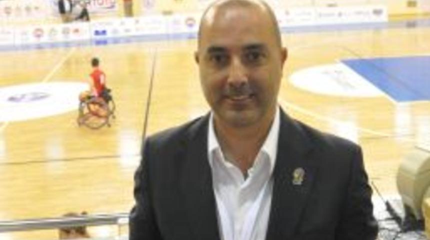 'AB &Uuml;yelimizi Istemeyen G&uuml;&ccedil;ler İstanbul'a Olimpiyatları Verdirmedi'