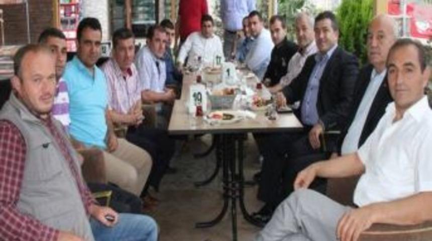 Velioğluspor Kul&uuml;b&uuml;nden Dayanışma Toplantısı