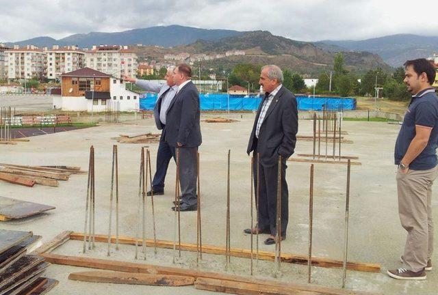 Kaymakam Türköz'den, MYO Ek Bina Inşaatında Inceleme