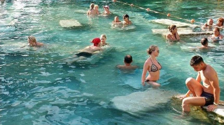 T&uuml;rkiye Y&ouml;n&uuml;n&uuml; Sağlık Turizmine &Ccedil;evirdi