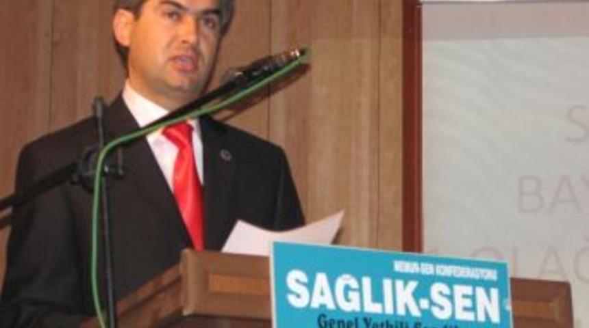 Sağlık-sen Bayburt Şube Başkanı Fikret L&ouml;koğlu