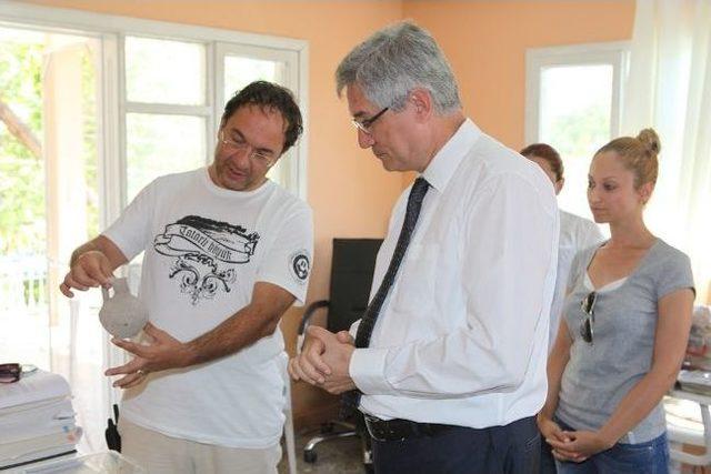Tatarlı H&ouml;y&uuml;ğ&uuml;&rsquo;nden &Ccedil;ıkan 2 Bin Tarihi Eser M&uuml;zeye Kazandırıldı 2