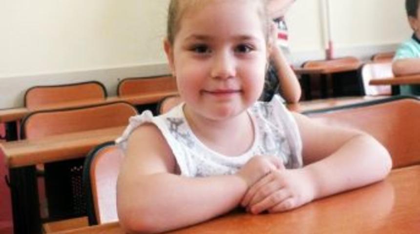Uzunk&ouml;pr&uuml;'de &Ouml;ğrencilerin İlk G&uuml;n Heyecanı