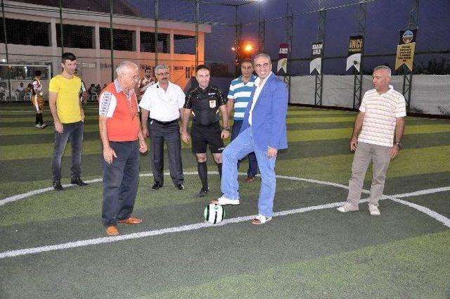 Kuyumcular Futbol Turnuvası Başlatı 1