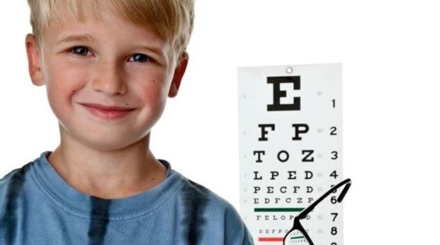 100 &Ccedil;ocuktan &Uuml;&ccedil;&uuml;nde G&ouml;z Tembelliği Var