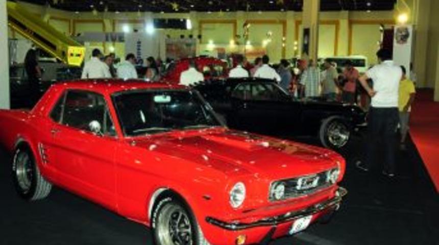 2013'te D&uuml;ş&uuml;k Faiz Otomobil Satışında Y&uuml;zde 12 Artış Sağladı