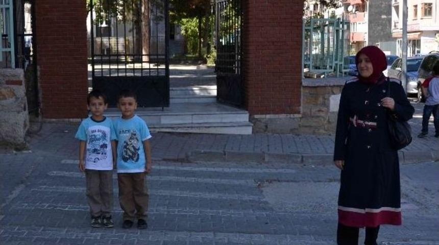 Simav&rsquo;da 800 Minik Okula Başladı