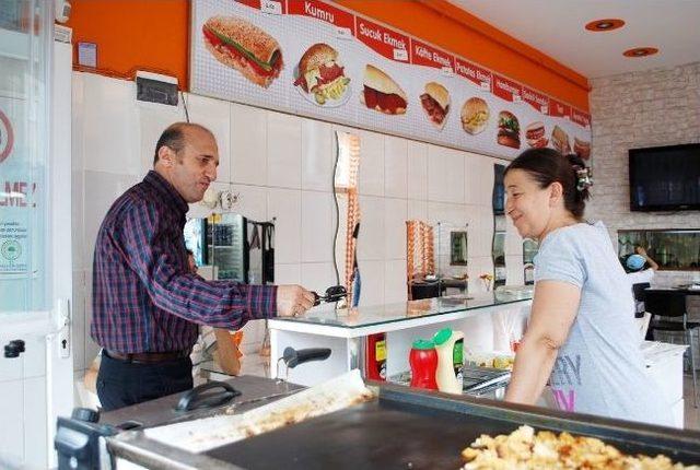 Mudanya nın Yeni Kaymakamı Esnafı Dinledi 1