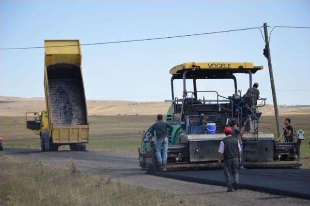 Vali Azizoğlu K&ouml;y Yollarını Denetledi 2