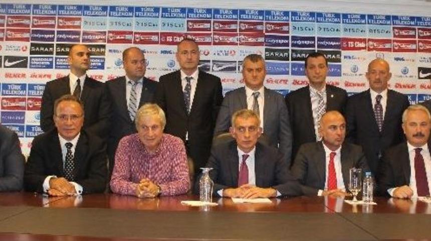 Başkan Hacıosmanoğlu'nun Basın Toplantısı