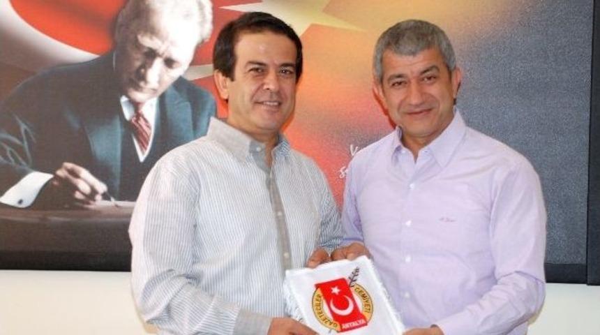 Gazeteciler Cemiyeti&rsquo;nden Y&ouml;resel Fuara Tam Destek