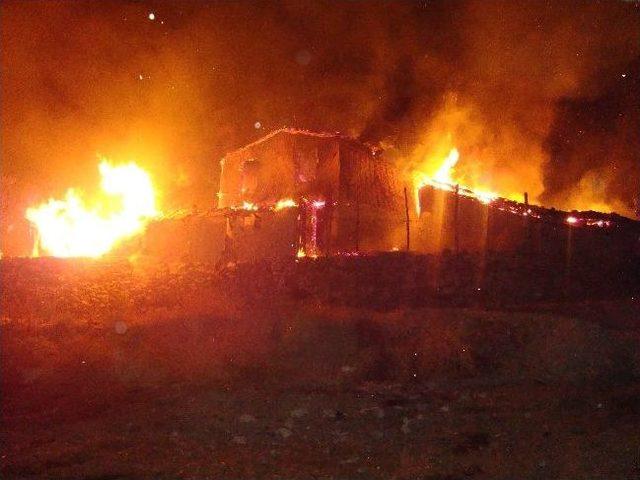 Osmaneli&lsquo;de Yangın 1