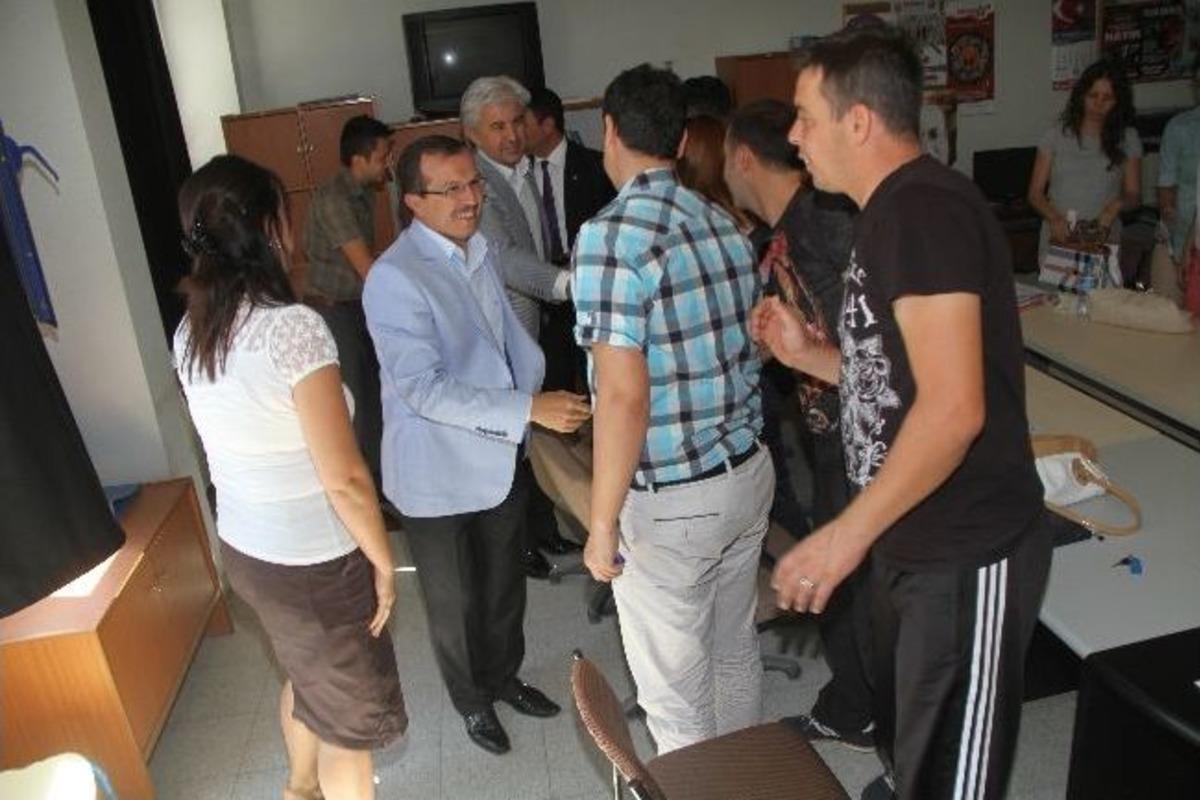 Akhisar'da Okulların Sorunları Yerinde İncelendi