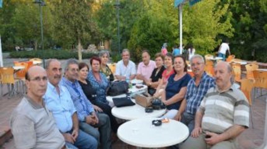 37 Yıl Sonra Buluştular