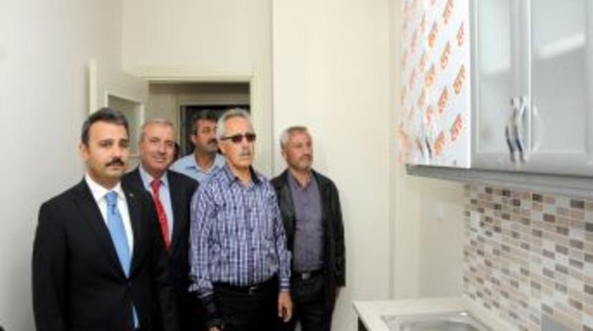 &Ccedil;orum'da Harabe Evler Yerini Modern Alanlara Bırakıyor