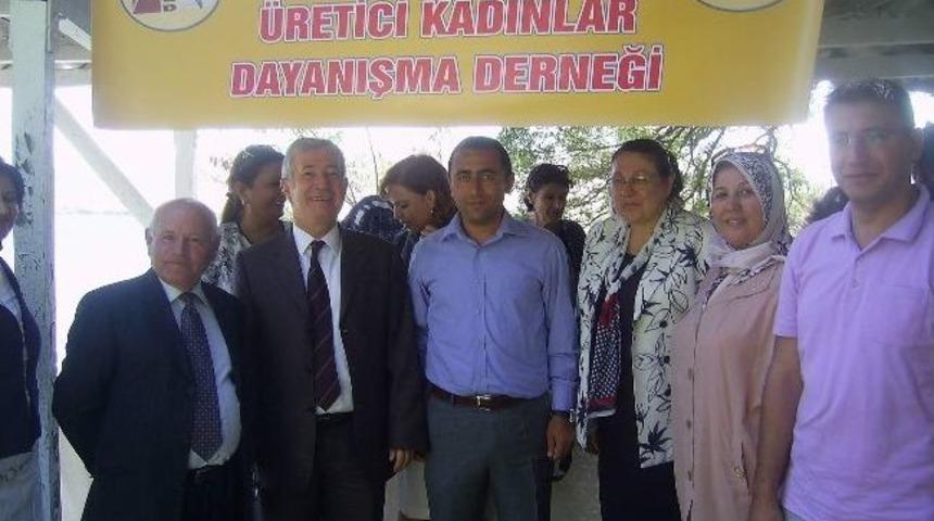 Yozgat &Uuml;retici Kadınlar Derneği Yozgat&rsquo;ın Y&ouml;resel Yemeklerini Ankara&rsquo;da Tanıttı