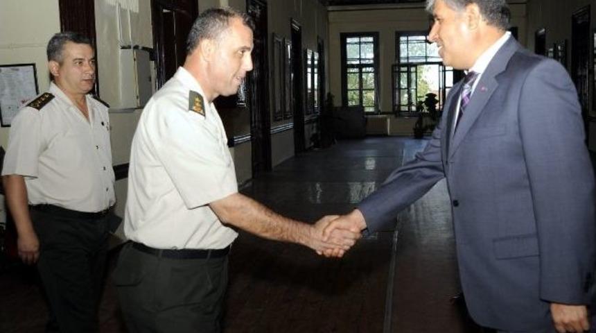 T&uuml;mgeneral Saldık, Vali Akpınar'ı Ziyaret Etti