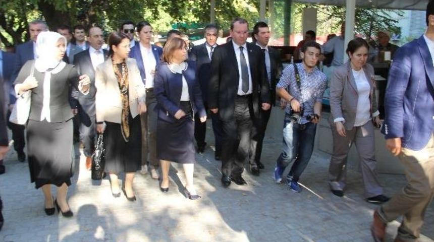 Bakan Şahin: &ldquo;10 Yılın Sonunda Bug&uuml;n Alnımız Ak, Başımız Dik&rdquo;
