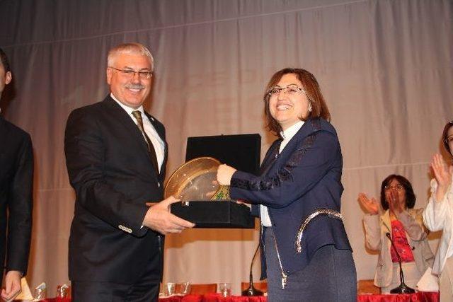 Bakan Şahin: “10 Yılın Sonunda Bugün Alnımız Ak, Başımız Dik”