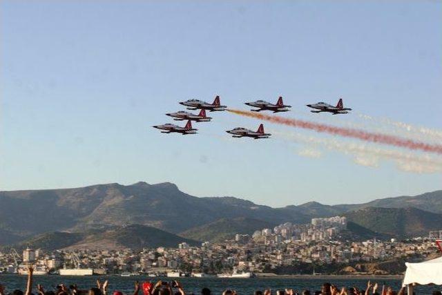 Türk Yıldızları Nefes Kesti