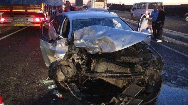 Diyarbakır&rsquo;da trafik kazası: 1 &ouml;l&uuml;, 8 yaralı 2