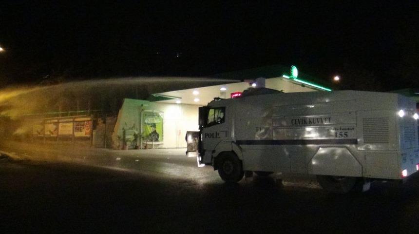 Hatay'da Izinsiz Y&uuml;r&uuml;y&uuml;şe Polis M&uuml;dahalesi