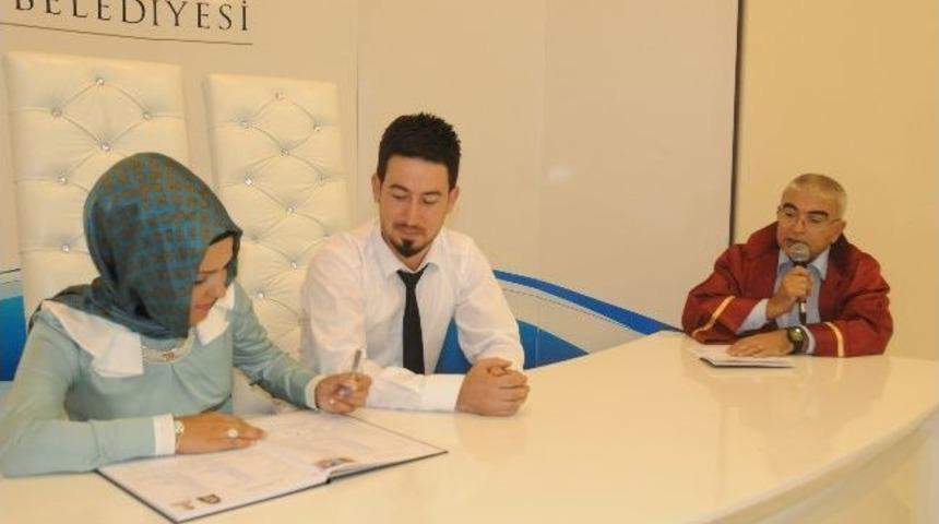 Başkan Baysan&rsquo;dan Gen&ccedil; &Ccedil;iftlere Nik&acirc;h S&uuml;rprizi