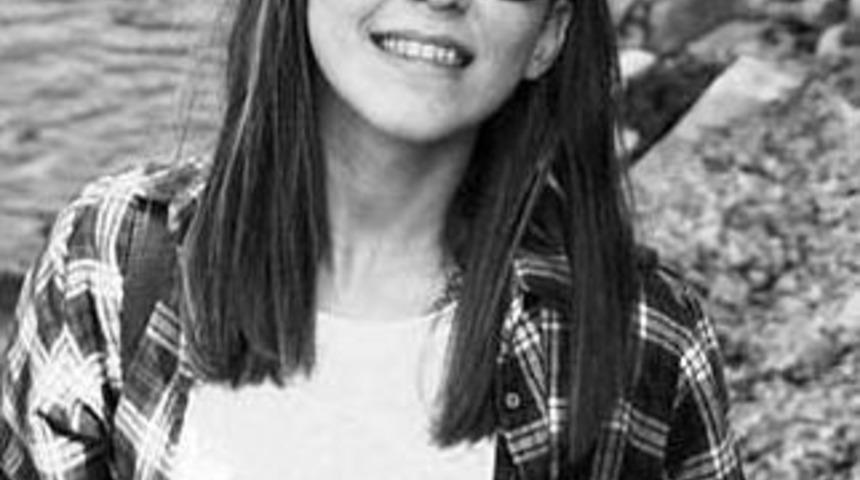 &Uuml;niversite &ouml;ğrencisi Gizem 6 kişiye umut oldu