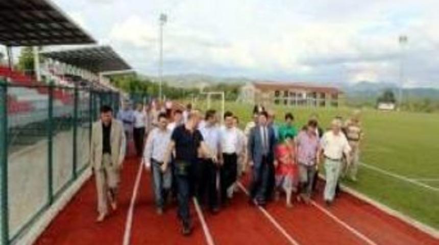 &Ouml;mertepesi Stadı Trib&uuml;n Ve Işıklandırılması Tamamlandı