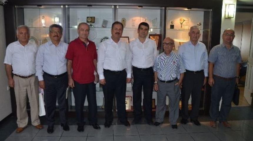 Başkan &Ouml;zer&rsquo;e Tebrik Ziyaretleri Devam Ediyor