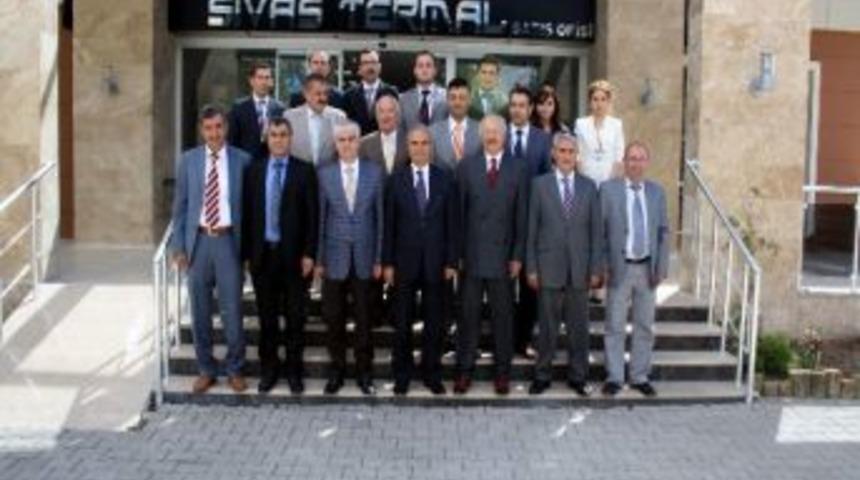 İzsidef&rsquo;ten Sivas Termal&rsquo;e Yoğun İlgi