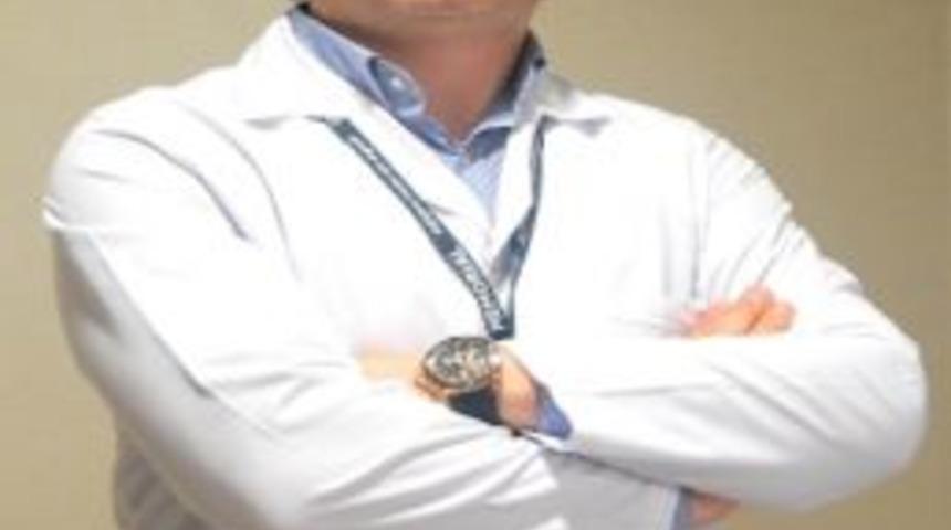 Cerrahi Y&ouml;ntemler Kalıcı Kilo Kontrol&uuml; Sağlıyor