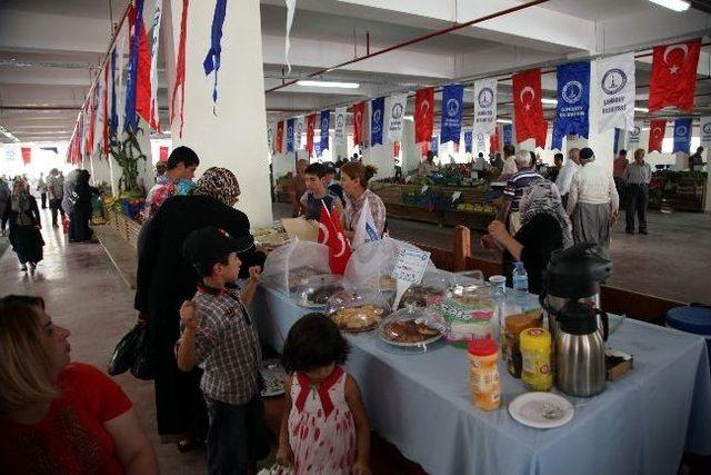 Şahinbey Belediyesi K&ouml;y Pazarına Vatandaşlardan Yoğun İlgi 1