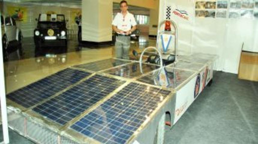 &Uuml;niversite G&uuml;neş Enerjisi Ile &Ccedil;alışan Araba &Uuml;retti Sponsor Bulamıyor