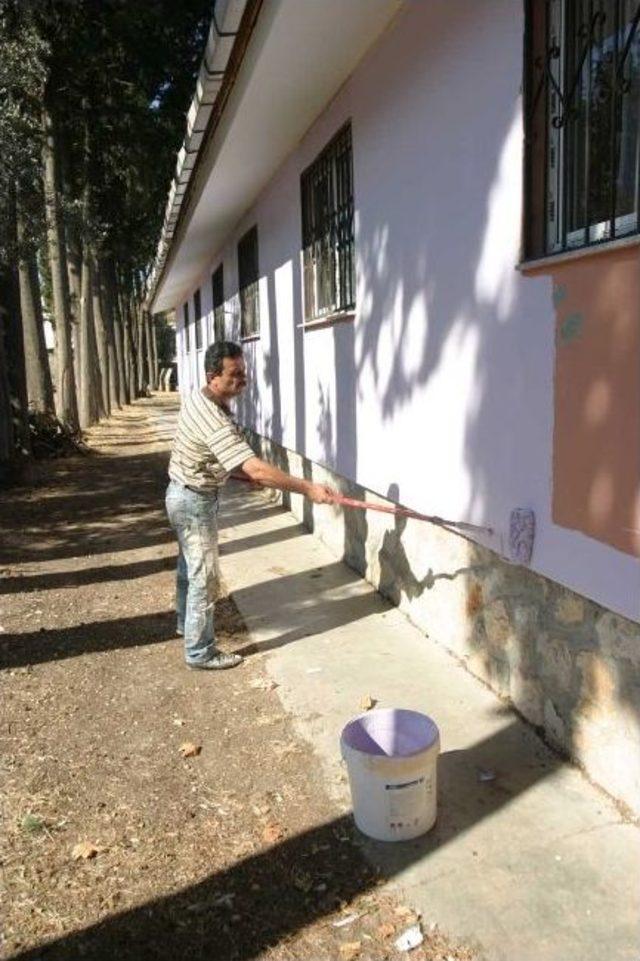 Urla Belediyesi&rsquo;nin Eğitime Desteği Devam Ediyor 2