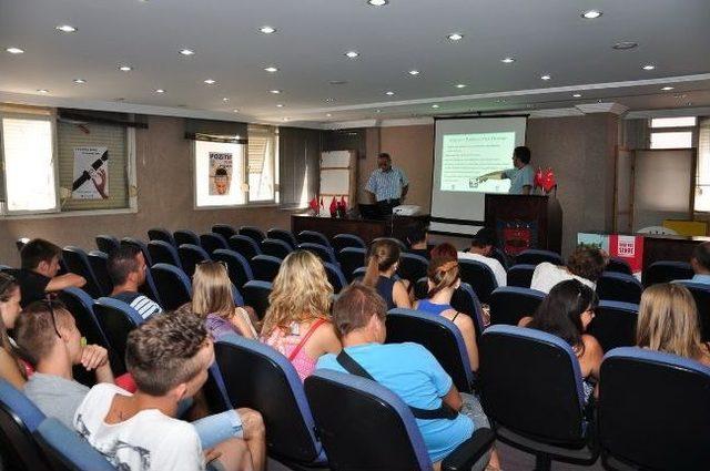 Yabancı &Ouml;ğrencilere Adana da Trafik Eğitimi 1