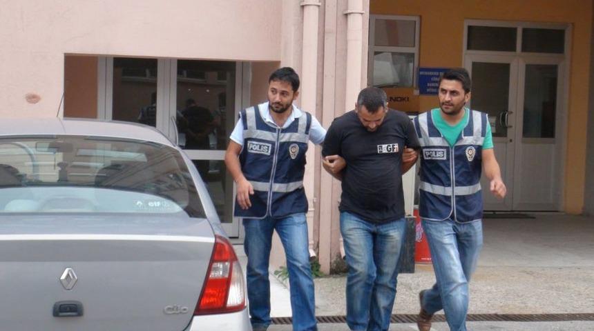 Kocaeli'nde Ka&ccedil;ak Sigara Operasyonu