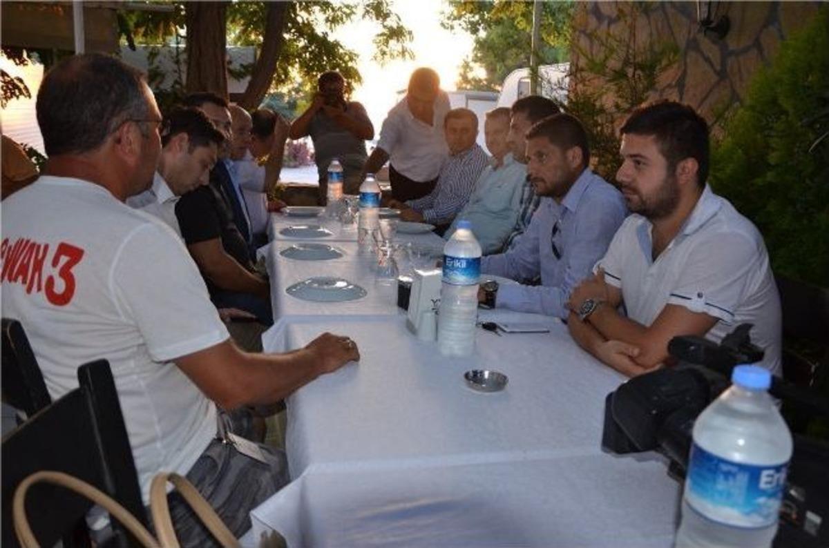 Ak Partili Vekiller &ldquo;eyvah Eyvah 3&rdquo; Filminin Setini Ziyaret Eti