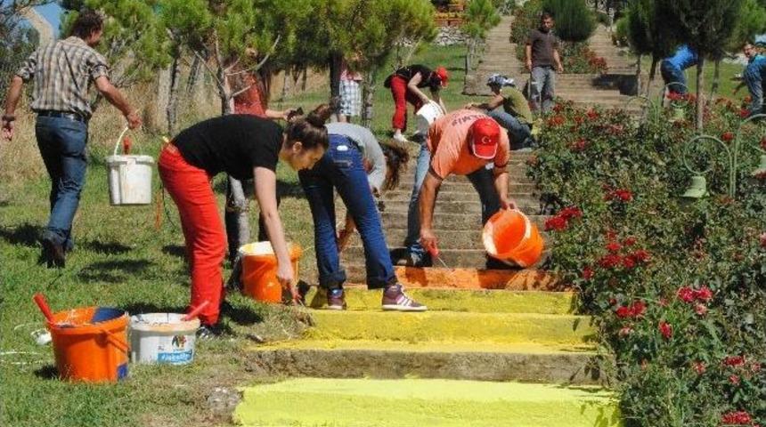 Ahrandı&rsquo;nın Artık G&ouml;kkuşağı Var