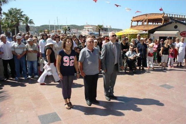 Ayvalık Chp’de 90. Kuruluş Yıl Dönümü Coşkusu