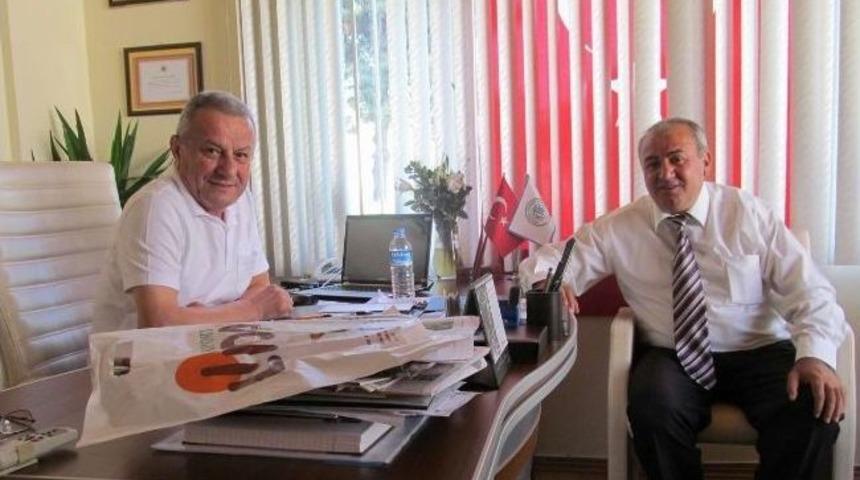 Bakkal Amca, &Ouml;ğretmeni Eto Başkanını Ziyaret Etti