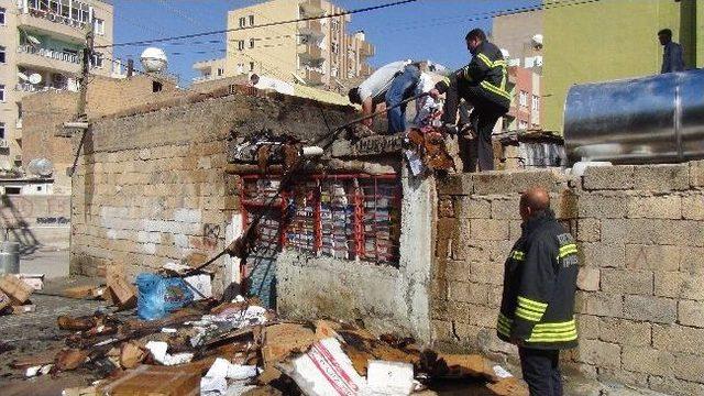 Kızıltepe’de Hurda Dükkanında Yangın Çıktı