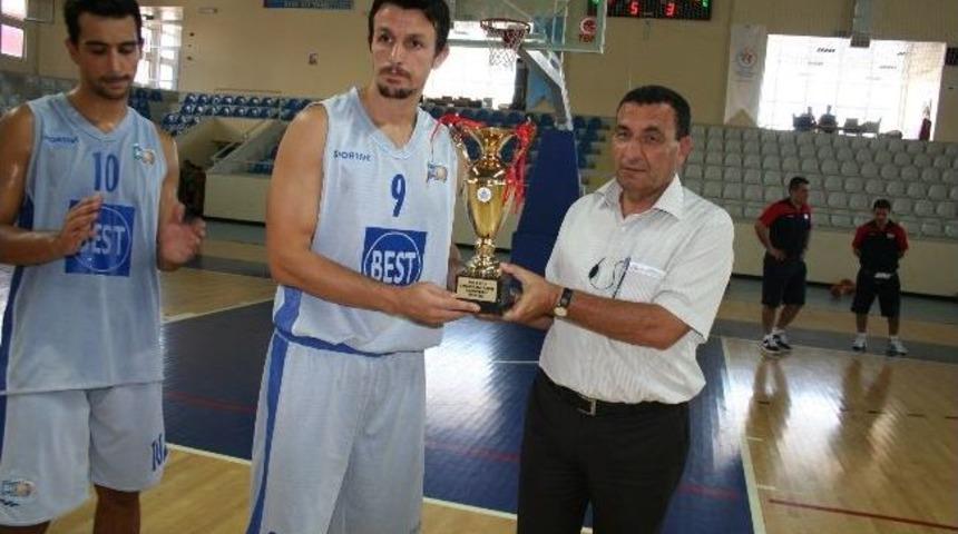 Barış Turnuvasında Şampiyonu Bursa