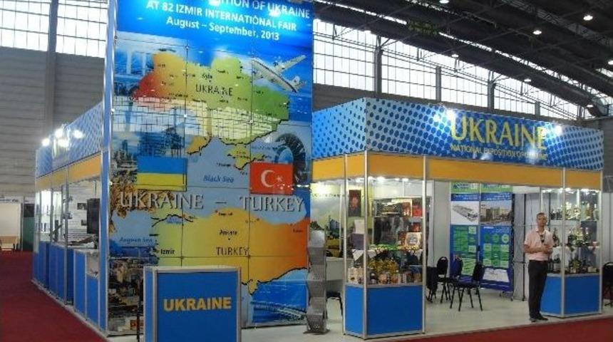 Kırım Ekonomik Kalkınma Ve Ticaret Bakanlığı Yetkililerinin 82. İzmir Enternasyonal Fuarı&rsquo;na Katılımına Destek