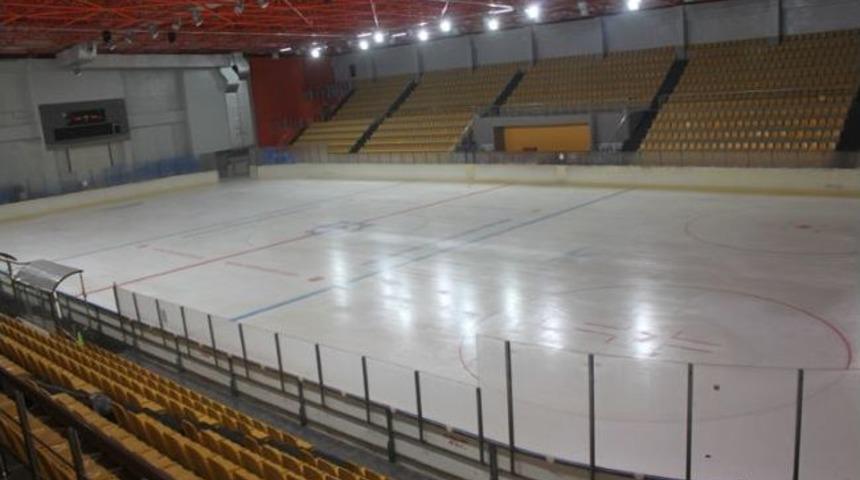 Kocaeli Olimpik Buz Tesisi Sezonu A&ccedil;ıyor