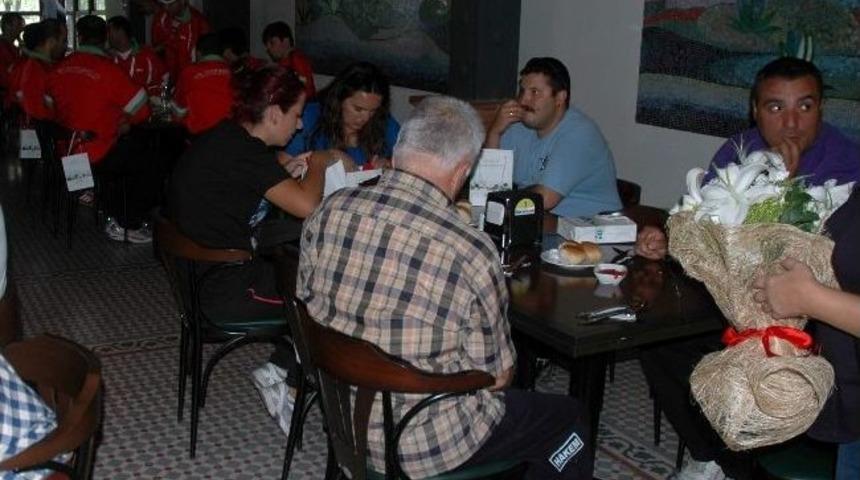 T&uuml;rk D&uuml;nyası Polisleri Eskişehir&rsquo;de &Ccedil;ib&ouml;rek Yedi