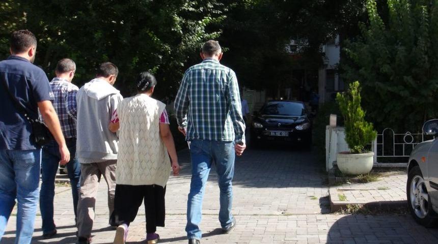 Uşak&rsquo;ta Bin Adet Uyuşturucu Hap Ele Ge&ccedil;irildi