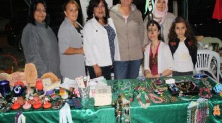 Kadın Dayanışması B&uuml;y&uuml;yor