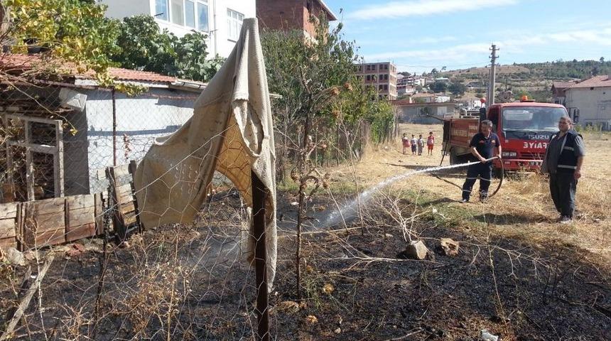 2 Ev Yanmaktan Son Anda Kurtarıldı