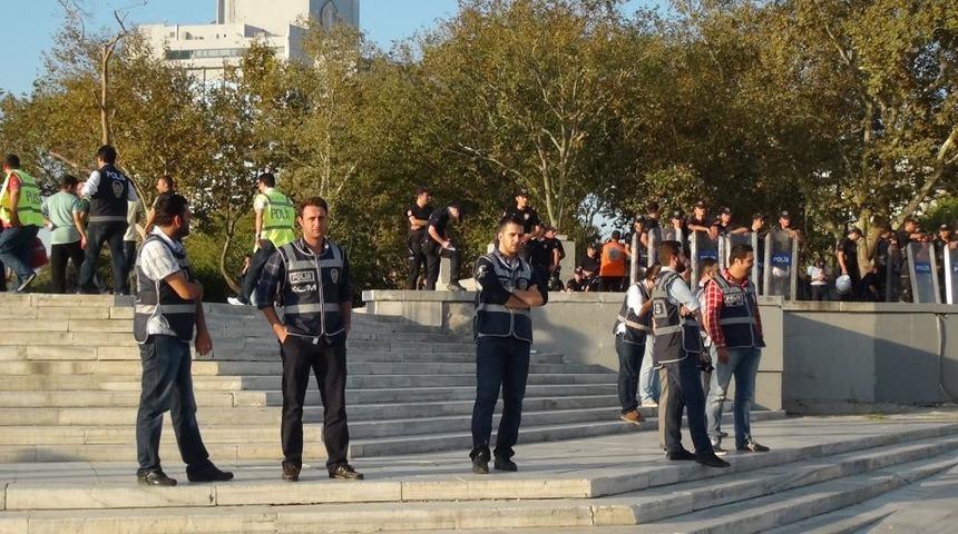 Taksim&rsquo;de Yoğun G&uuml;venlik &Ouml;nlemi